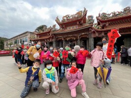 「和平國小開新運，媽祖神宮迓好春」(20250117):20250116天后宮海東書會揮毫9